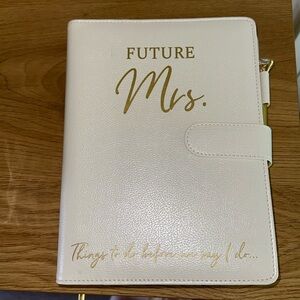 Brand new Wedding Planner